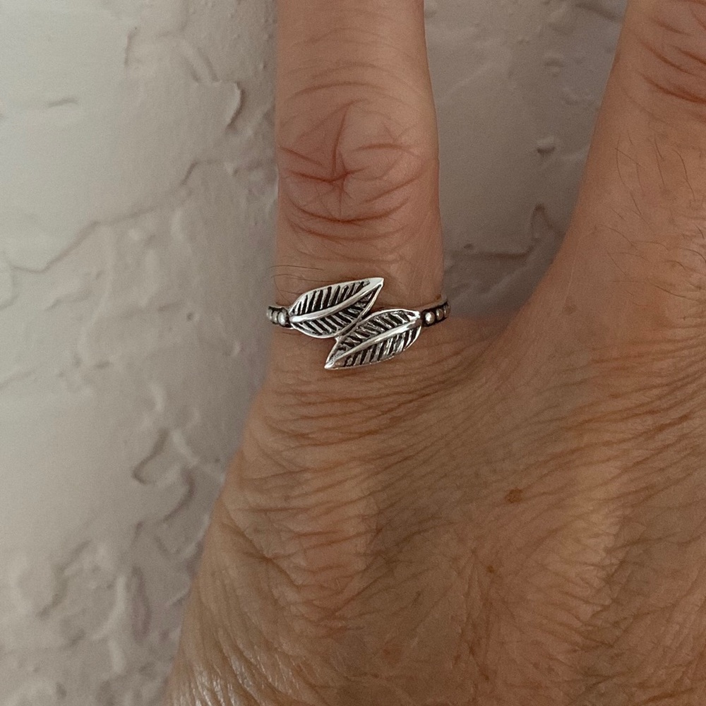 Silver Double Leaves Toe Ring, Tree Ring - image 3